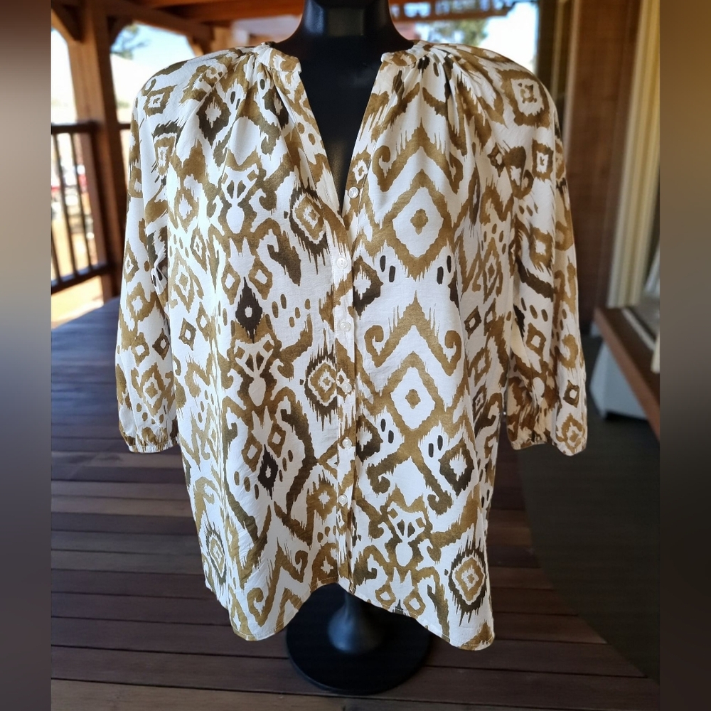 Chelsea & Theodore Women's Oversized Geometric Print Blouse